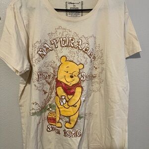Disney Store Y2K Winnie the Pooh T-Shirt Size XXL Naturally Reary Sweet